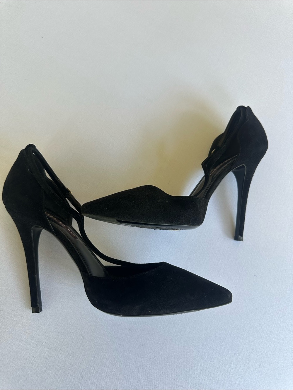Black Suede Pointed T Strap Scalloped Edge Heels Sz 9.5 Ralph Lauren Collection